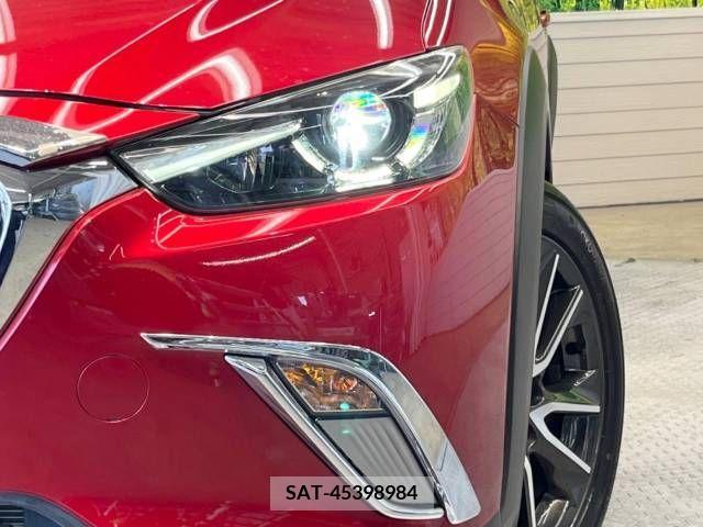 Mazda CX-3 2015-12 302041-11