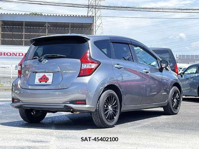 Nissan NOTE 2019-10 383842-2