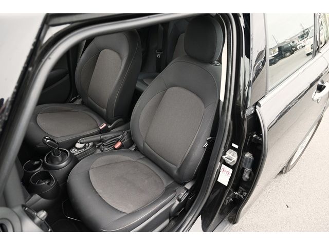Bmw MINI 2018-02 2786-14