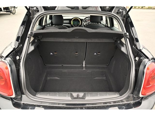 Bmw MINI 2018-02 2786-11