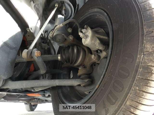 Toyota AQUA 2017-03 356355-19