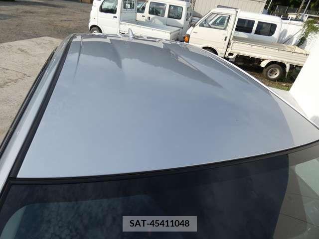 Toyota AQUA 2017-03 356355-11
