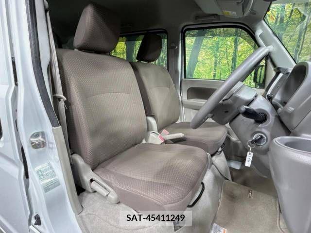 Suzuki EVERY 2020-06 268792-7