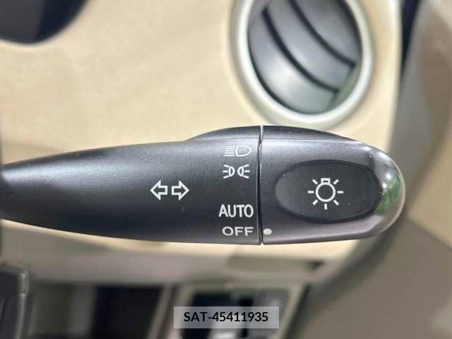 Nissan MOCO 2010-01 354642-4