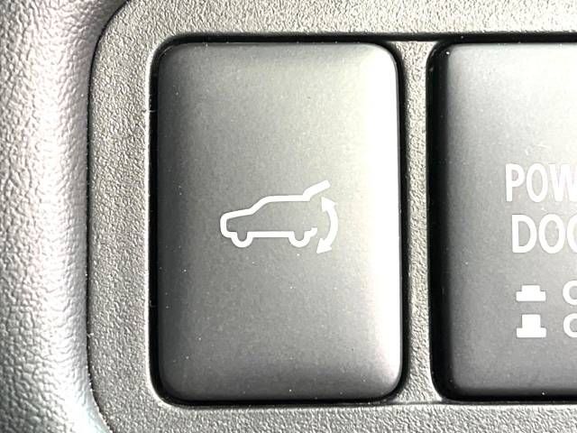 Mitsubishi DELICA D5 2019-10 18030-10