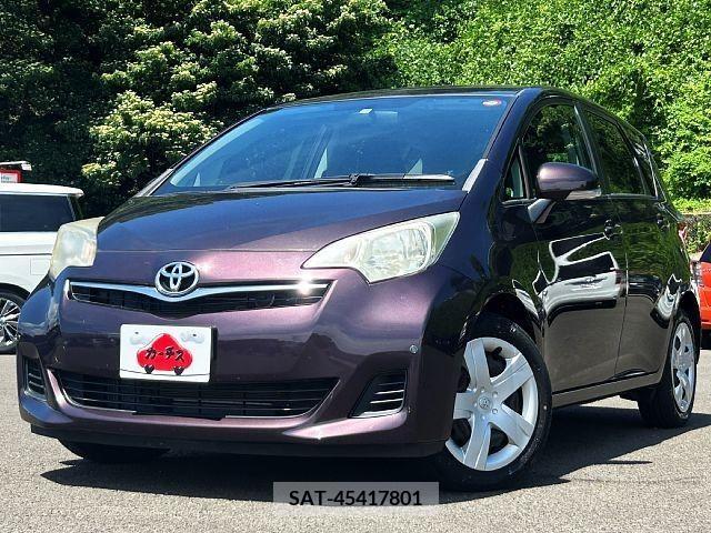 Toyota RACTIS 2011-09 313645-0