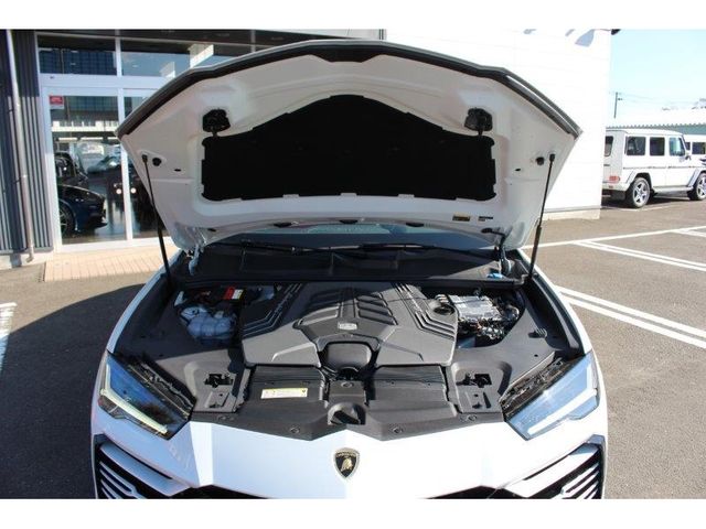 Lamborghini URUS 2019-11 27629-14