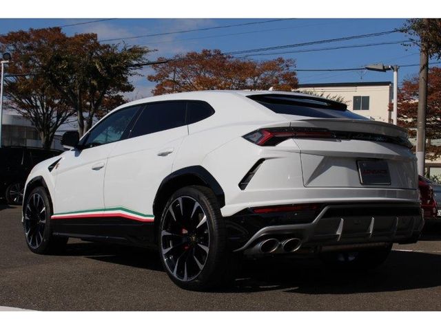 Lamborghini URUS 2019-11 27629-2
