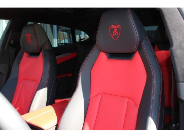 Lamborghini URUS 2019-11 27629-19