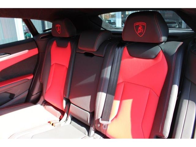 Lamborghini URUS 2019-11 27629-20