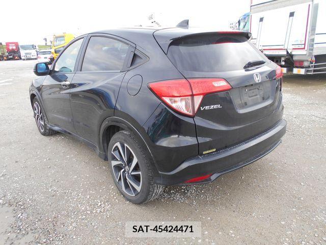 Honda VEZEL 2017-03 288269-1