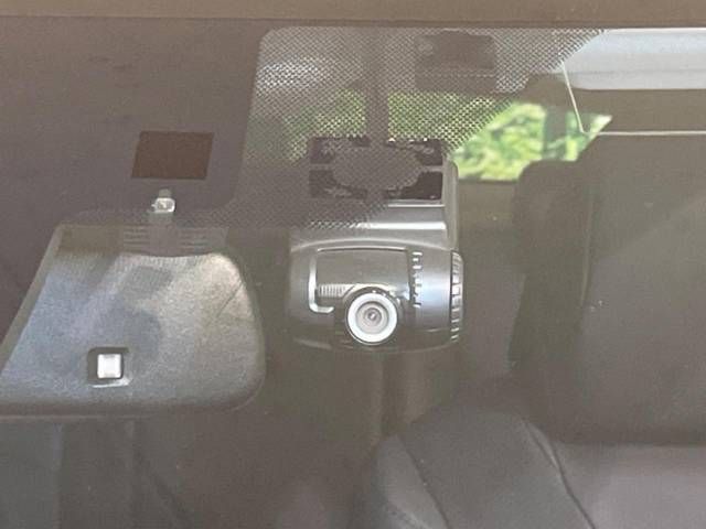 Toyota PRIUS 2016-01 189985-7