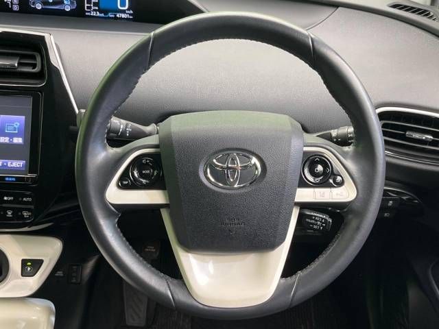 Toyota PRIUS 2016-01 189985-12