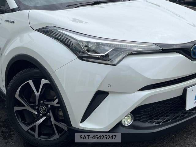 Toyota C-HR 2017-05 343151-12