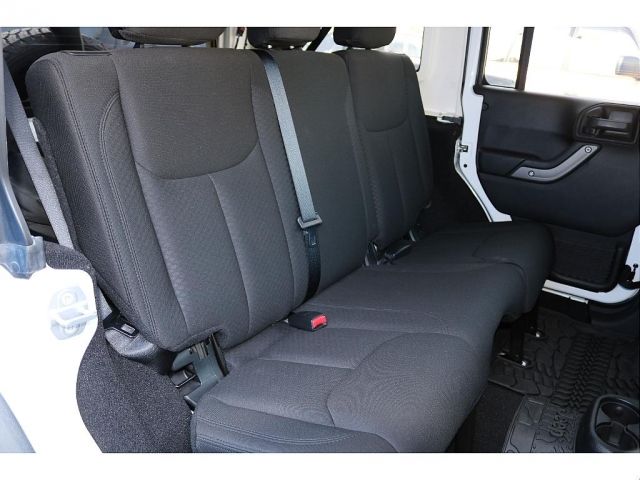 Jeep WRANGLER 2016-01 951-6