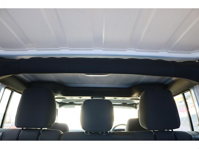 Jeep WRANGLER 2016-01 951-8