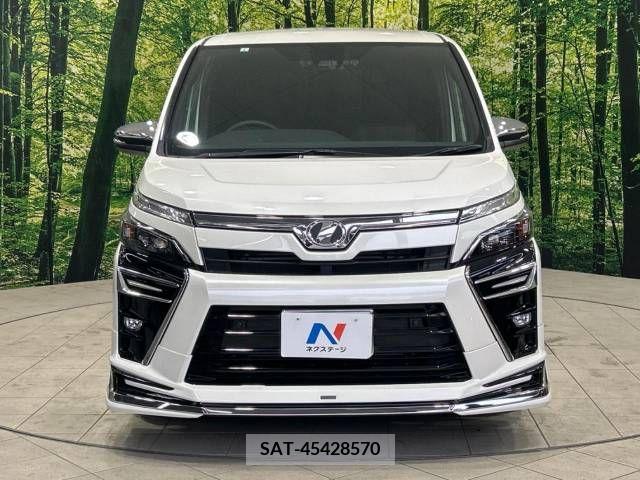 Toyota VOXY 2019-03 321595-15