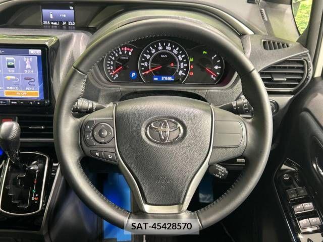 Toyota VOXY 2019-03 321595-12