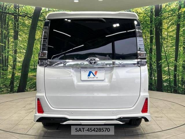 Toyota VOXY 2019-03 321595-16
