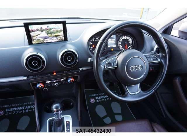 Audi A3 2015-06 317833-10