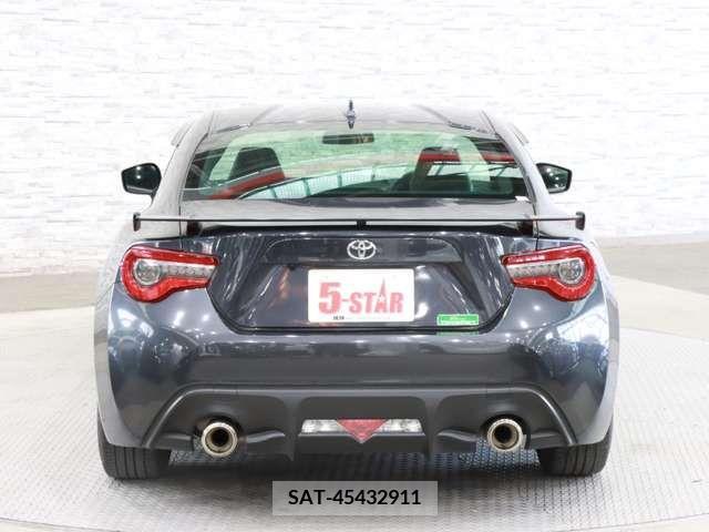 Toyota 86 2018-06 258564-12