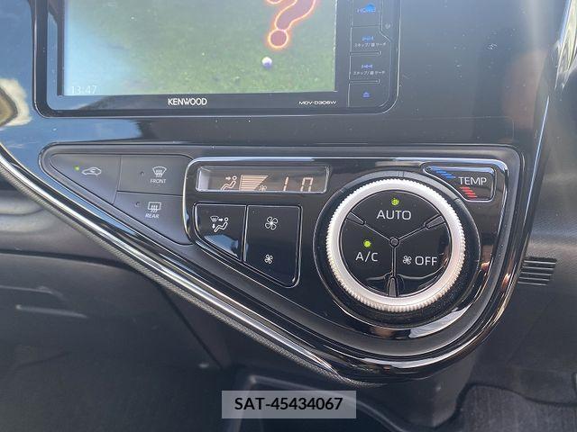 Toyota AQUA 2019-08 395689-19