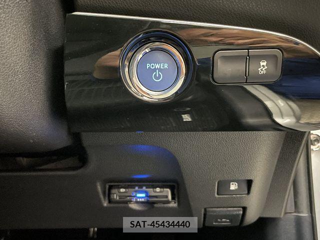 Toyota PRIUS 2016-09 282275-19