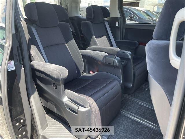 Toyota VELLFIRE 2009-07 369820-8
