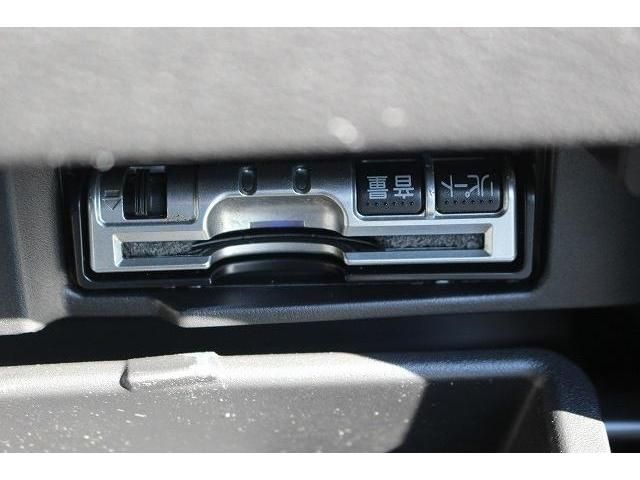 Nissan SERENA 2018-05 191699-4