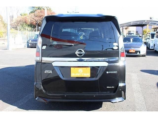 Nissan SERENA 2018-05 191699-7