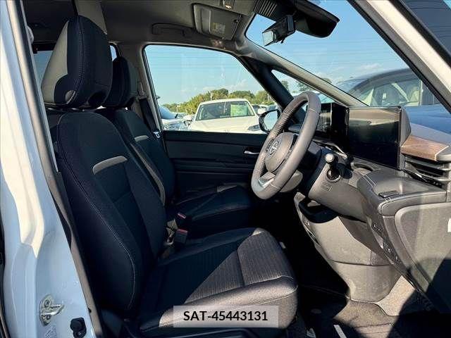 Nissan SERENA 2023-05 367725-15