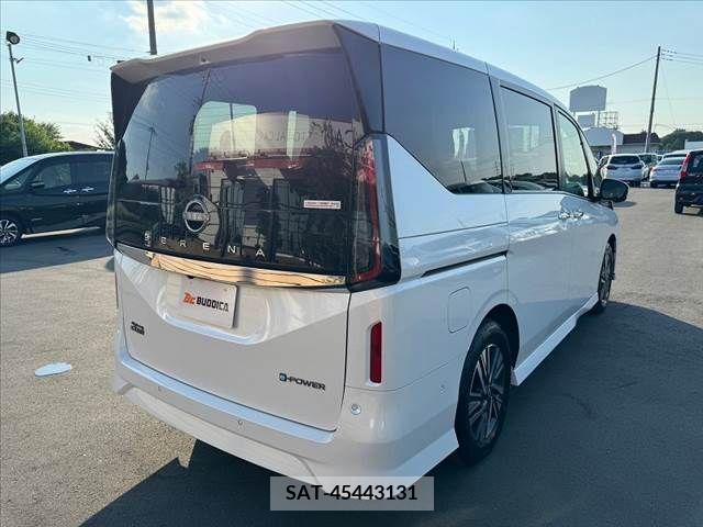 Nissan SERENA 2023-05 367725-14