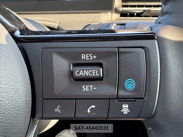 Nissan SERENA 2023-05 367725-4