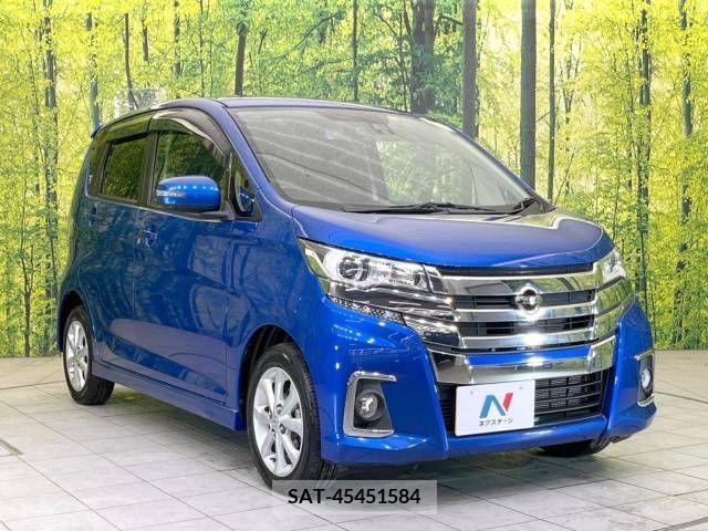 Nissan DAYZ 2015-11 253011-17