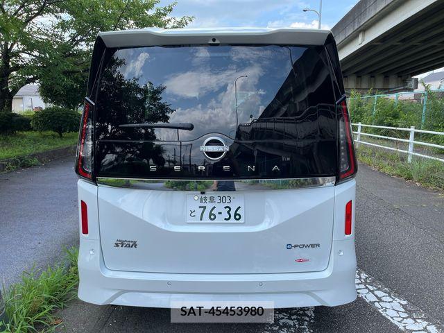 Nissan SERENA 2024-07 343720-25