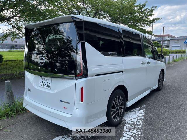 Nissan SERENA 2024-07 343720-1