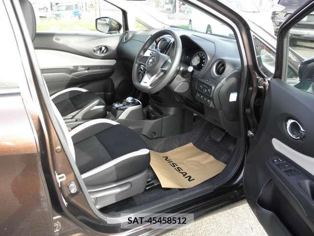 Nissan NOTE 2019-02 279932-9