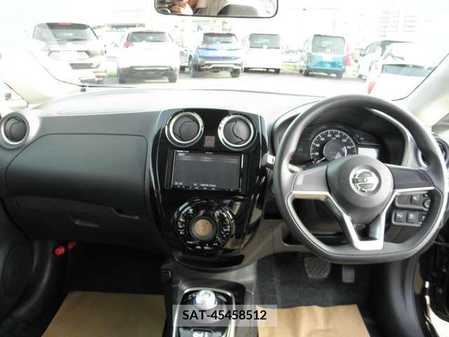 Nissan NOTE 2019-02 279932-2