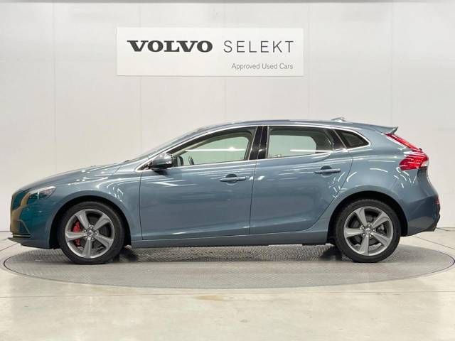 Volvo V40 2013-04 18545-17