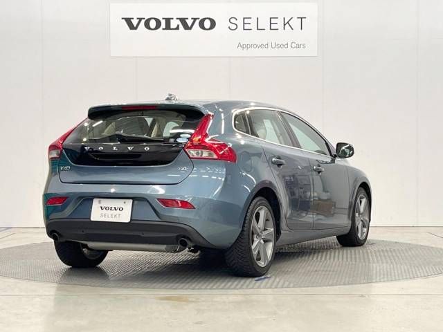Volvo V40 2013-04 18545-19