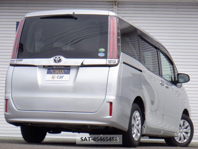 Toyota NOAH 2019-03 330408-2