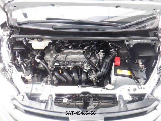Toyota NOAH 2019-03 330408-19