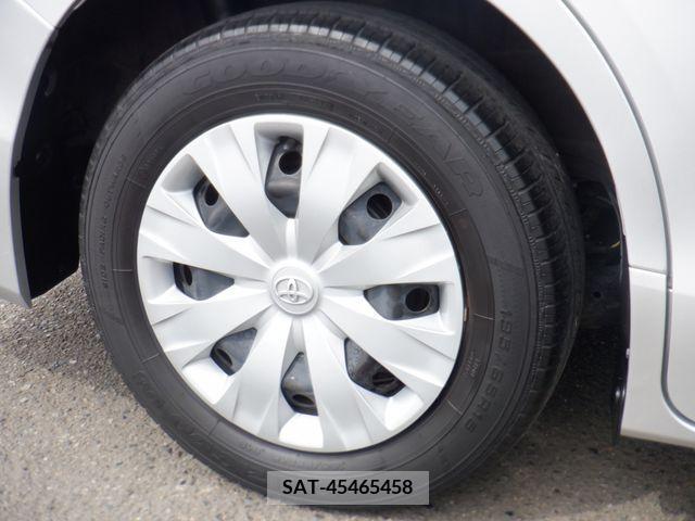 Toyota NOAH 2019-03 330408-26