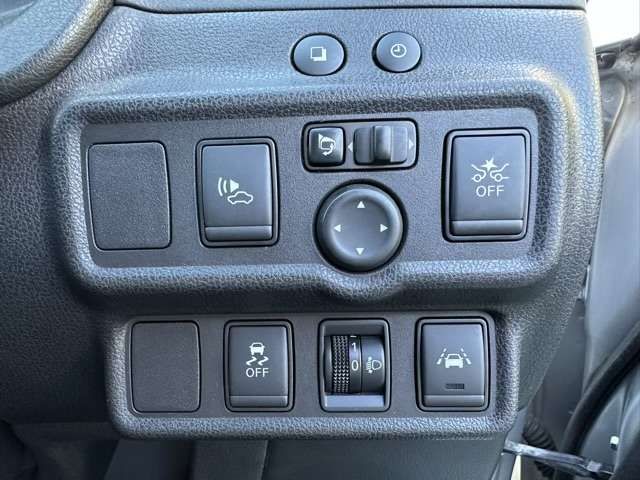 Nissan NOTE 2018-11 9104-12