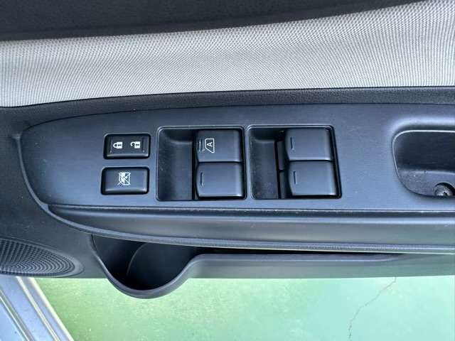 Nissan NOTE 2018-11 9104-11