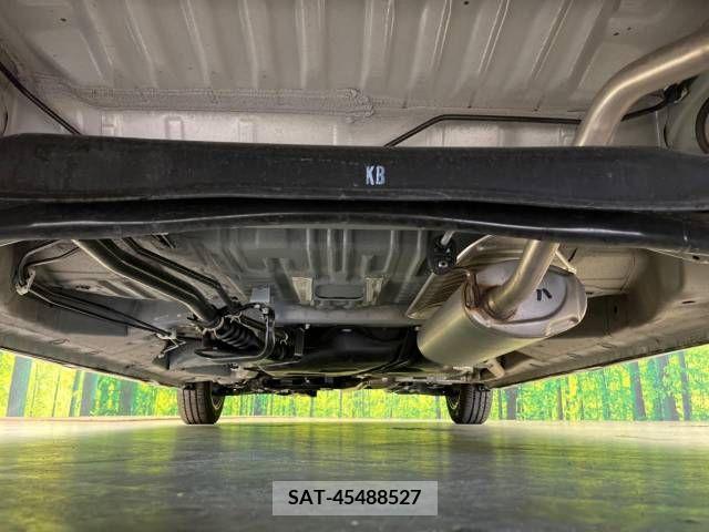 Honda N BOX CUSTOM 2023-03 279249-19