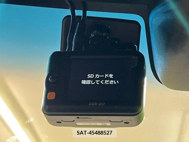Honda N BOX CUSTOM 2023-03 279249-6