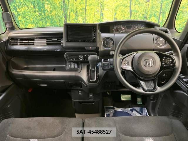 Honda N BOX CUSTOM 2023-03 279249-1
