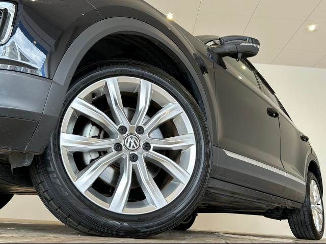 VolksWagen T-ROC 2020-09 21039-17