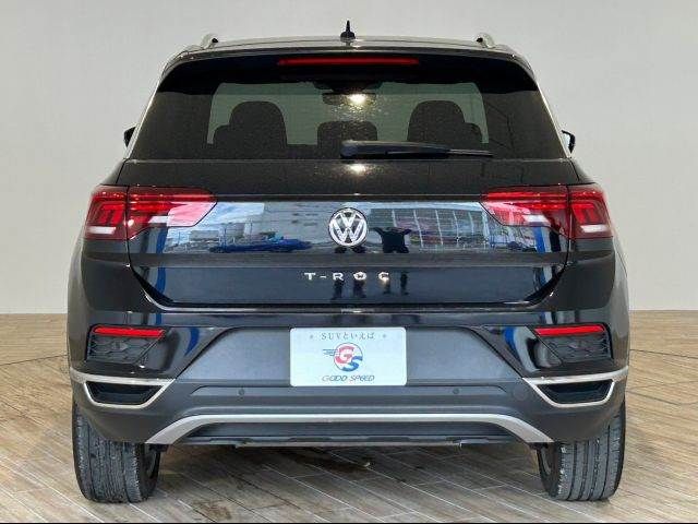 VolksWagen T-ROC 2020-09 21039-12